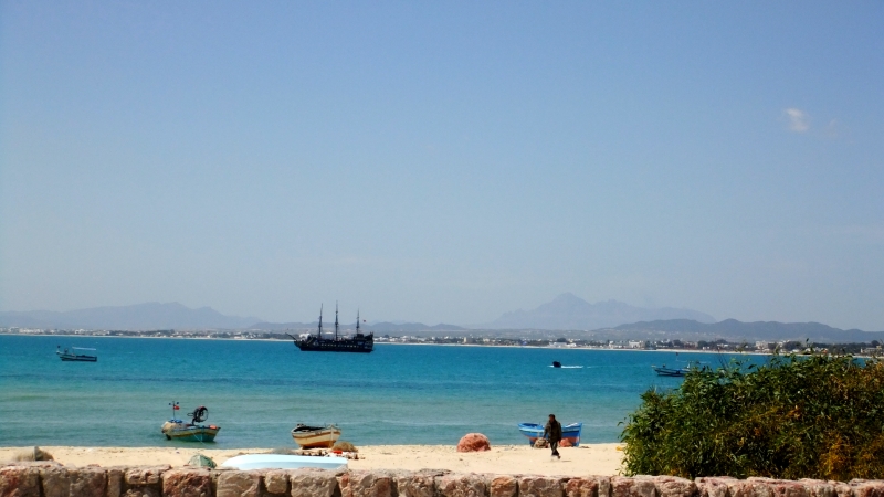 Tunis - Hammamet sea side
